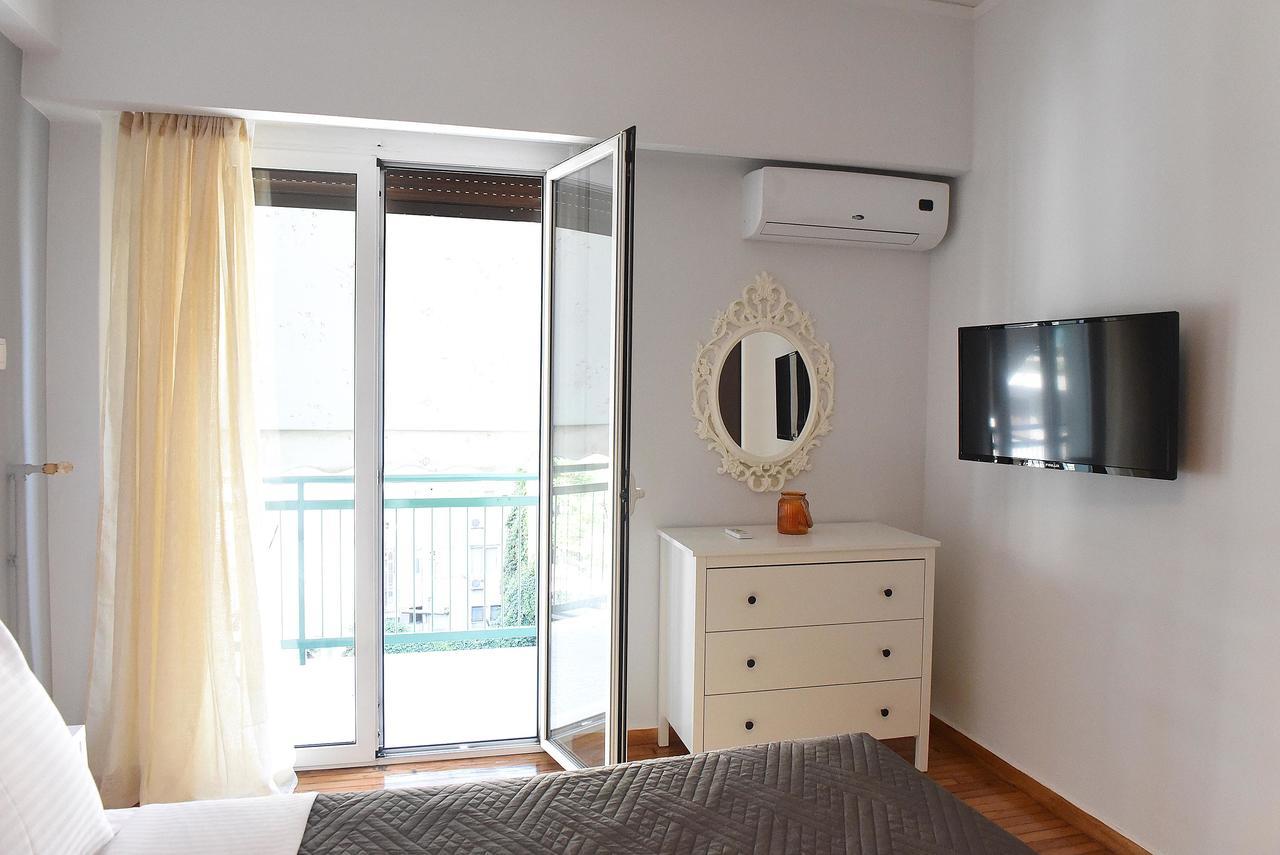 Apartment Pnika Athena Bagian luar foto